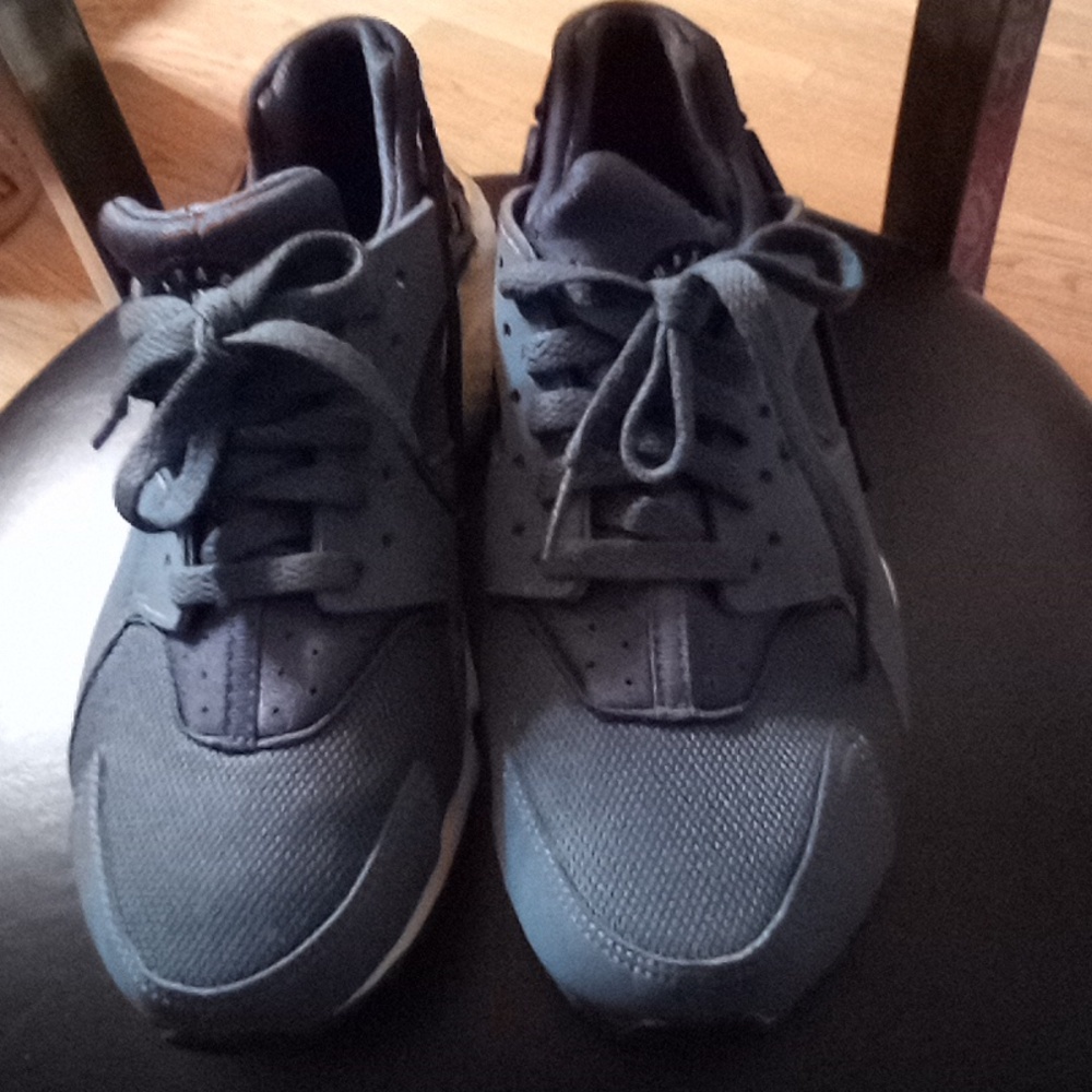 Kids shoes